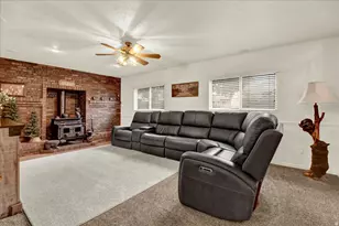 2618 N 1650 E, Layton, UT 84040 - Photo 17