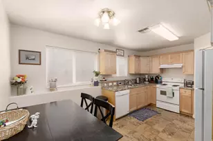 1070 N 1400 W, Saint George, UT 84770 - Photo 15