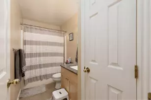 1070 N 1400 W, Saint George, UT 84770 - Photo 21