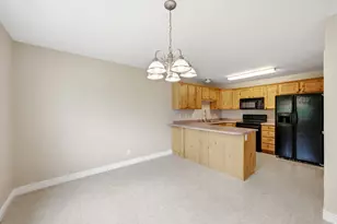 546 W 230 N, Layton, UT 84041 - Photo 5