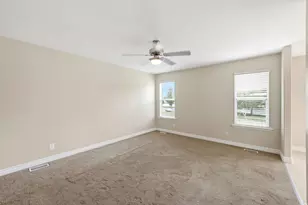 546 W 230 N, Layton, UT 84041 - Photo 7