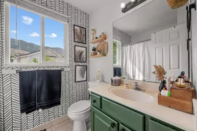 592 Jim Bridger Dr, Centerville, UT 84014 - Photo 11