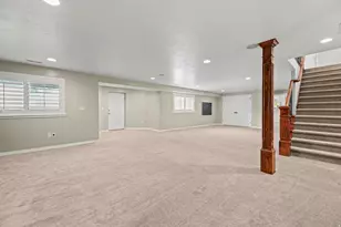 4668 Bountiful Ridge Dr, Bountiful, UT 84010 - Photo 21