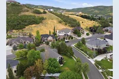 4668 Bountiful Ridge Dr, Bountiful, UT 84010 - Photo 37
