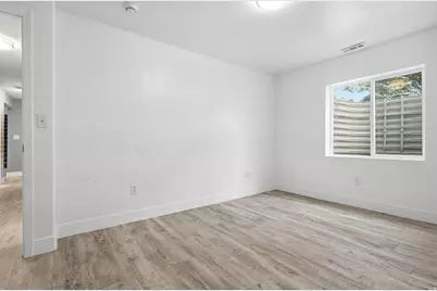 5237 W Saddle Creek Cir S, West Jordan, UT 84081 - Photo 33