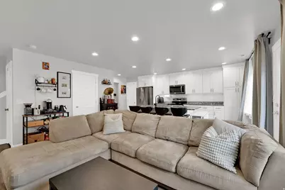 4163 S 2800 W #221, Roy, UT 84067 - Photo 9