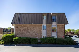 4878 S Highland Cir E, Holladay, UT 84117 - Photo 15