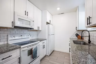 4878 S Highland Cir E #2, Holladay, UT 84117 - Photo 5