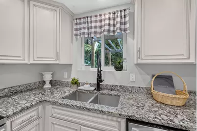 443 E 1450 N, Bountiful, UT 84010 - Photo 17