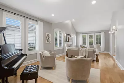 1963 E Maple Hollow Way S, Bountiful, UT 84010 - Photo 15