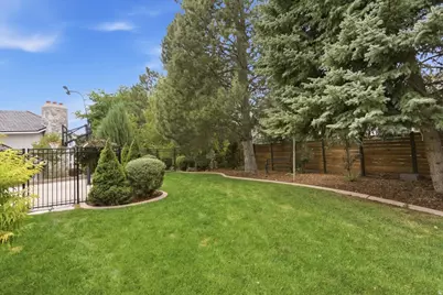 1963 E Maple Hollow Way S, Bountiful, UT 84010 - Photo 63