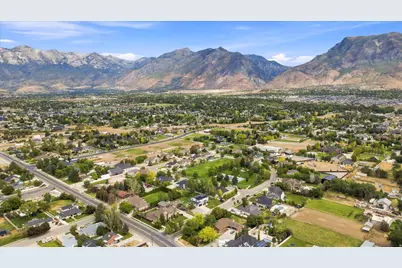 5954 W Canterbury Park Cir N, Highland, UT 84003 - Photo 55