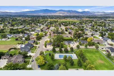 5954 W Canterbury Park Cir N, Highland, UT 84003 - Photo 51