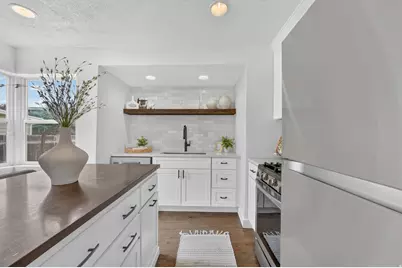 1134 E Lorraine Dr S, Salt Lake City, UT 84106 - Photo 9