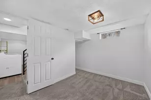 1134 E Lorraine Dr S, Salt Lake City, UT 84106 - Photo 21