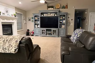 12548 S Harvest Spring Ln, Riverton, UT 84096 - Photo 5
