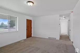 37 W La Salle Dr, Midvale, UT 84047 - Photo 5
