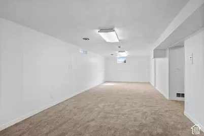 37 W La Salle Dr, Midvale, UT 84047 - Photo 21
