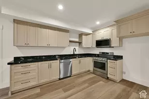 1627 S Wiltshire Ln W, Saratoga Springs, UT 84045 - Photo 49