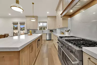 1627 S Wiltshire Ln W, Saratoga Springs, UT 84045 - Photo 21