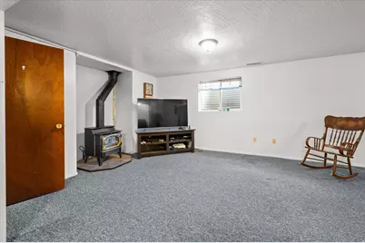 1784 W 4500 S, Roy, UT 84067 - Photo 27