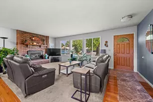 1784 W 4500 S, Roy, UT 84067 - Photo 9