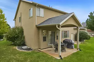 573 Canyon View Cir, North Salt Lake, UT 84054 - Photo 45