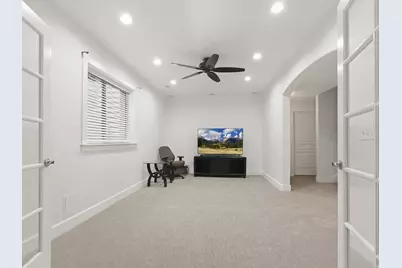 573 Canyon View Cir, North Salt Lake, UT 84054 - Photo 35