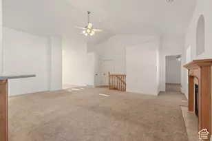 3895 S 900 W, Riverdale, UT 84405 - Photo 5