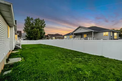 3895 S 900 W, Riverdale, UT 84405 - Photo 23