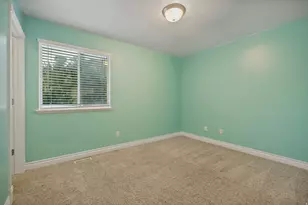 3895 S 900 W, Riverdale, UT 84405 - Photo 13