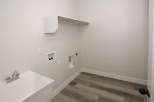 127 E Craner Peak Dr, Eagle Mountain, UT 84005 - Photo 21