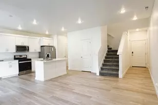 423 W 25 N, Providence, UT 84332 - Photo 3