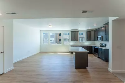8333 S Iris Lumi Ln W #1Q-204, Midvale, UT 84047 - Photo 3