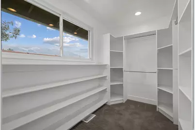 558 S 440 W, Orem, UT 84058 - Photo 23