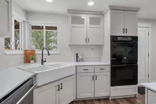 558 S 440 W, Orem, UT 84058 - Photo 15