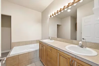 1893 E 4500 S, Holladay, UT 84117 - Photo 21