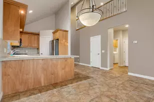 1893 E 4500 S, Holladay, UT 84117 - Photo 9