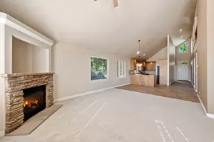 1893 E 4500 S, Holladay, UT 84117 - Photo 9
