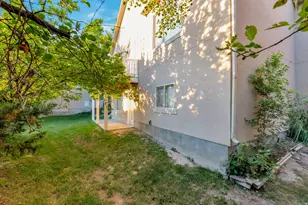 1893 E 4500 S, Holladay, UT 84117 - Photo 45