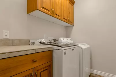 1893 E 4500 S, Holladay, UT 84117 - Photo 23