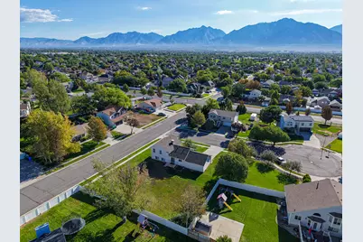 13036 S Quincee Ct, Riverton, UT 84065 - Photo 35