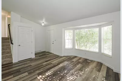 13036 S Quincee Ct, Riverton, UT 84065 - Photo 9