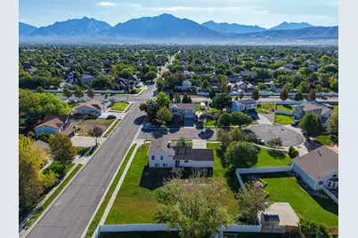 13036 S Quincee Ct, Riverton, UT 84065 - Photo 33