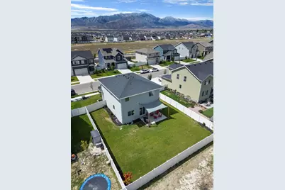 3410 N Sparrow Ln, Eagle Mountain, UT 84043 - Photo 35