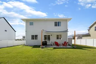 3410 N Sparrow Ln, Eagle Mountain, UT 84043 - Photo 43