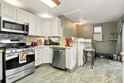 2887 S 9050 W, Magna, UT 84044 - Photo 9