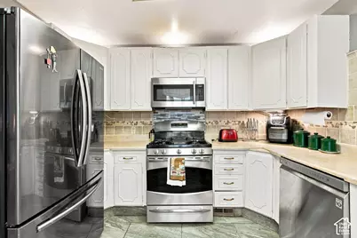 2887 S 9050 W, Magna, UT 84044 - Photo 13