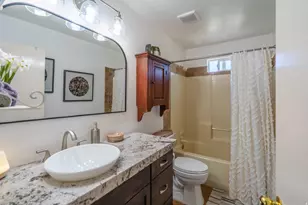 994 W Foothill Dr, Apple Valley, UT 84737 - Photo 69