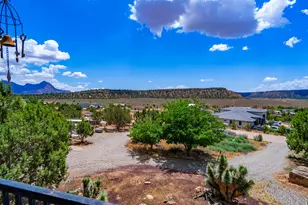 994 W Foothill Dr, Apple Valley, UT 84737 - Photo 41